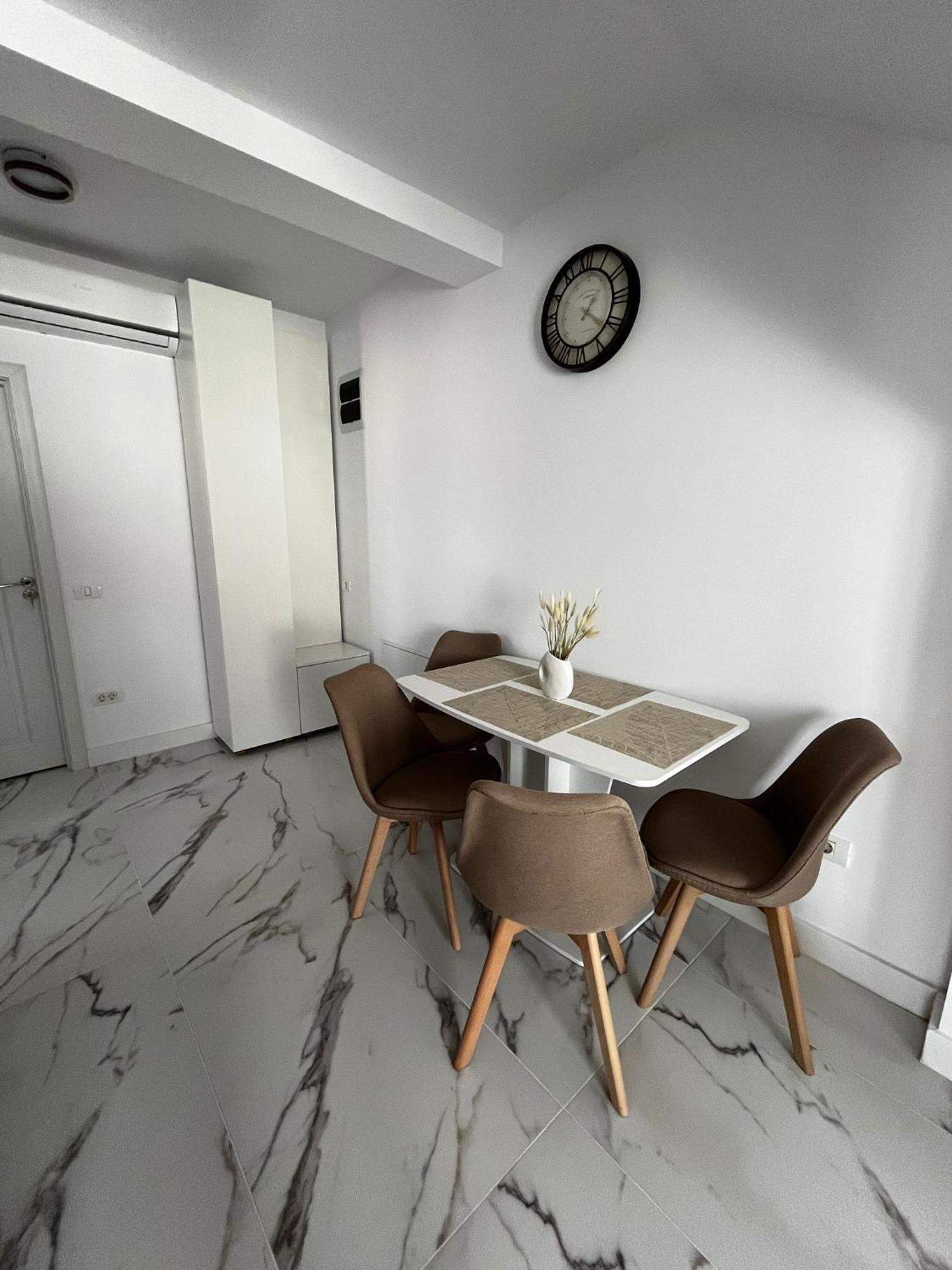 Gold Tag Apartament 蒂米什瓦拉 外观 照片